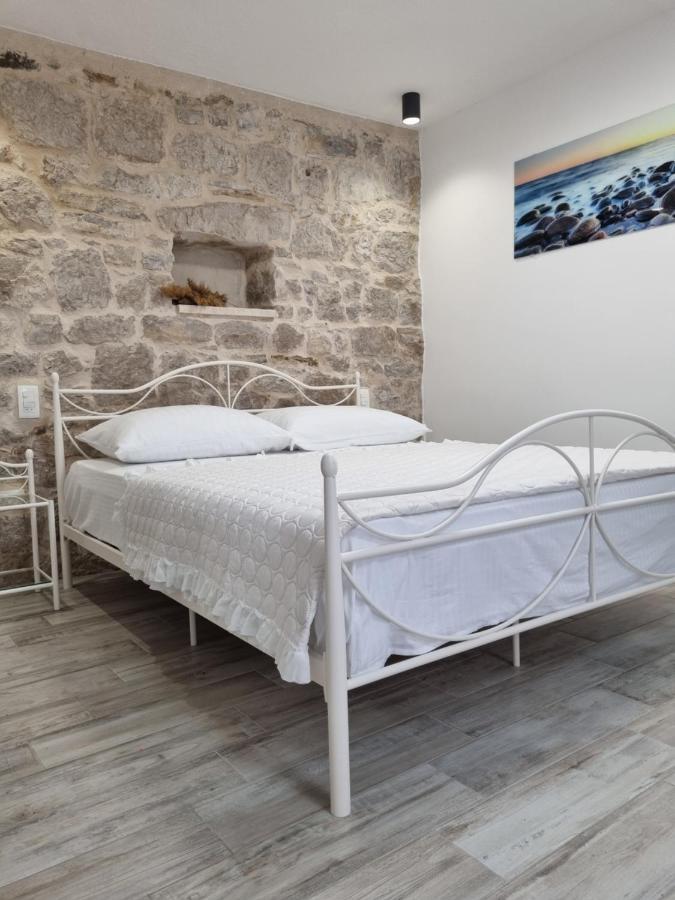 Studio Apartment Rosalie Split Buitenkant foto