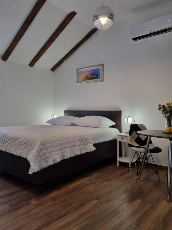Studio Apartment Rosalie Split Buitenkant foto