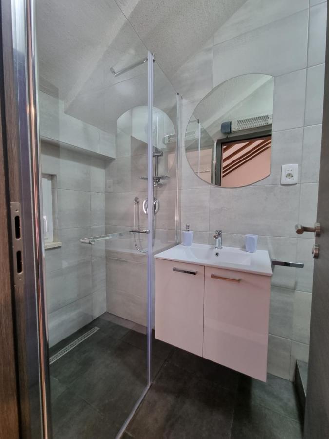 Studio Apartment Rosalie Split Buitenkant foto