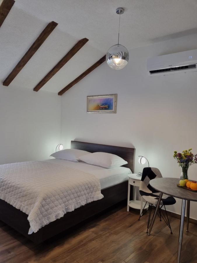 Studio Apartment Rosalie Split Buitenkant foto